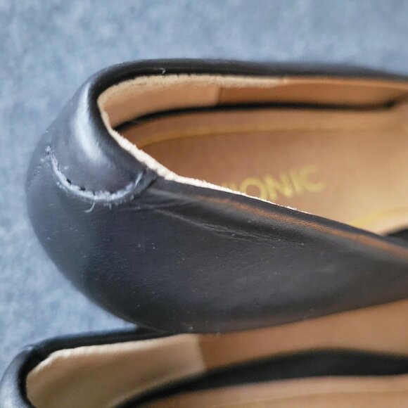 Vionic US Size 10 Josie Black Leather Kitten Heels - Picture 5 of 9
